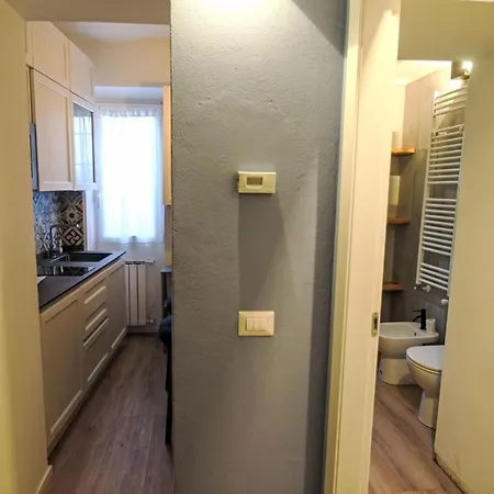 Azzurra By Interhome شقة Castelveccana