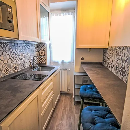 شقة Azzurra By Interhome Castelveccana